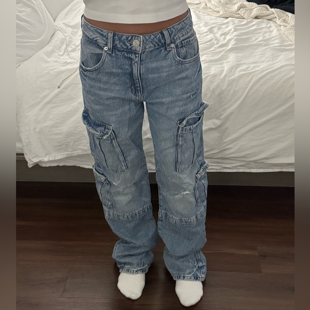 Garage slouchy low rise baggy cargo jeans blue size 1 or 25 never worn